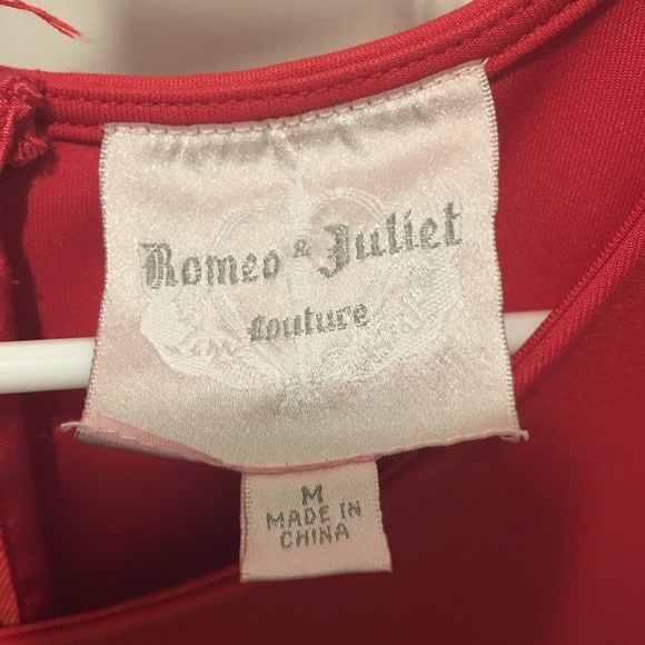 Romeo & Juliet couture dress - Picture 3 of 5